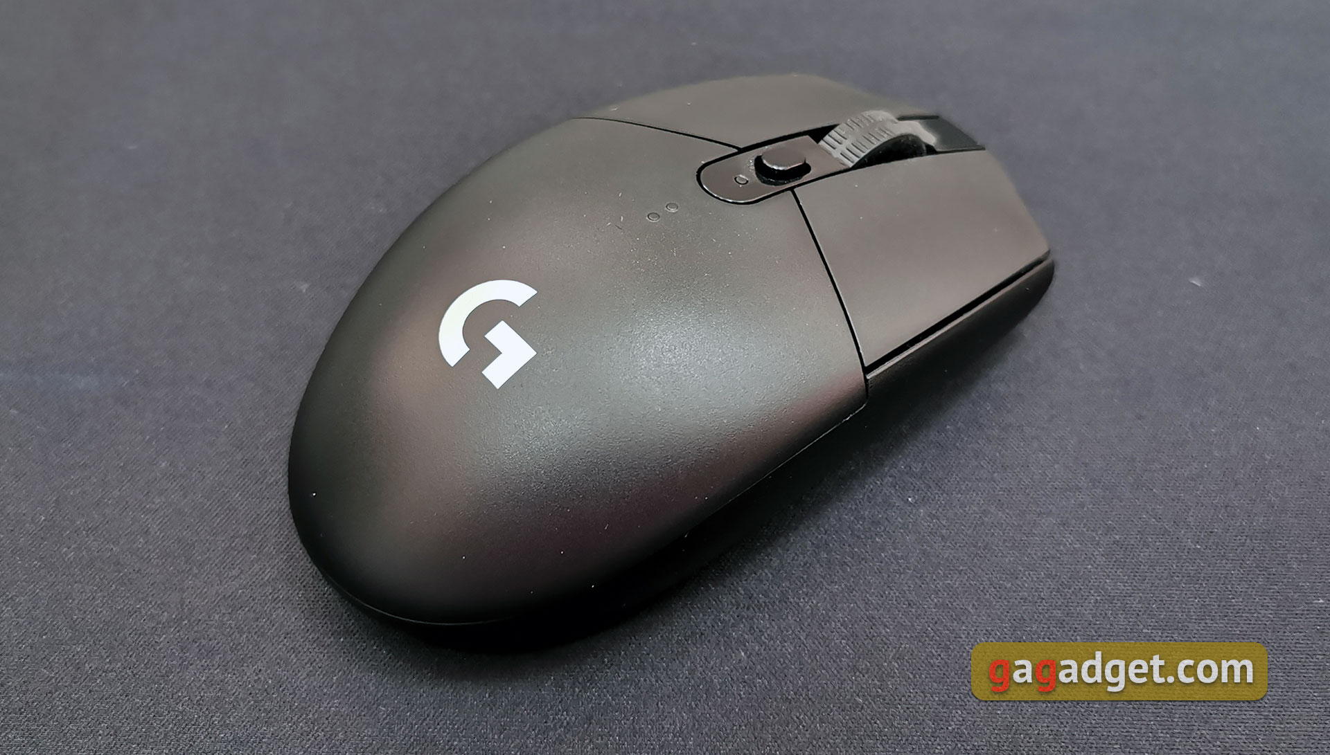 Przegląd Logitech G305 Lightspeed: bezprzewodową mysz dla graczy z doskonałym czujnikiem-8