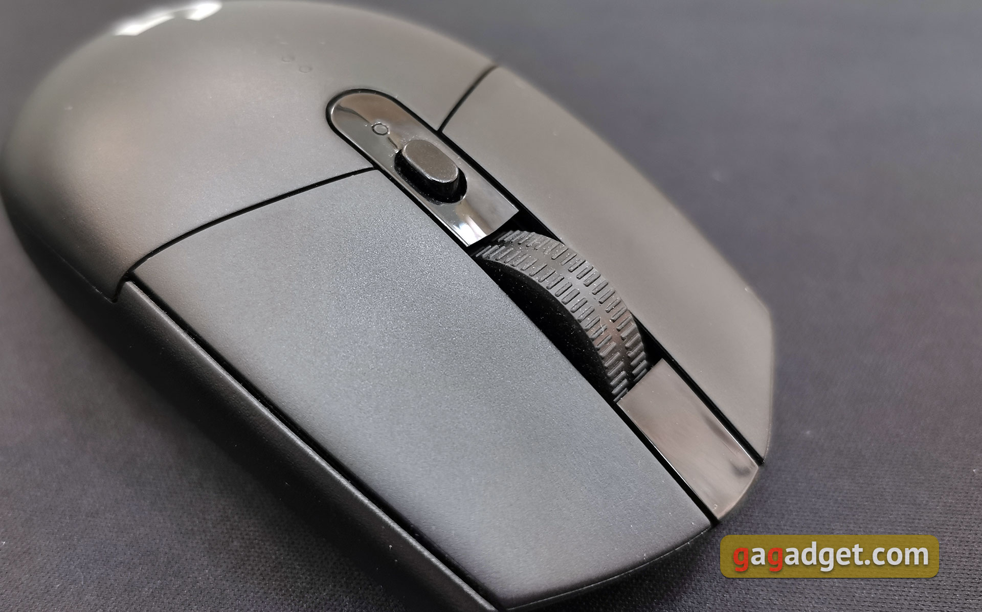 Przegląd Logitech G305 Lightspeed: bezprzewodową mysz dla graczy z doskonałym czujnikiem-9