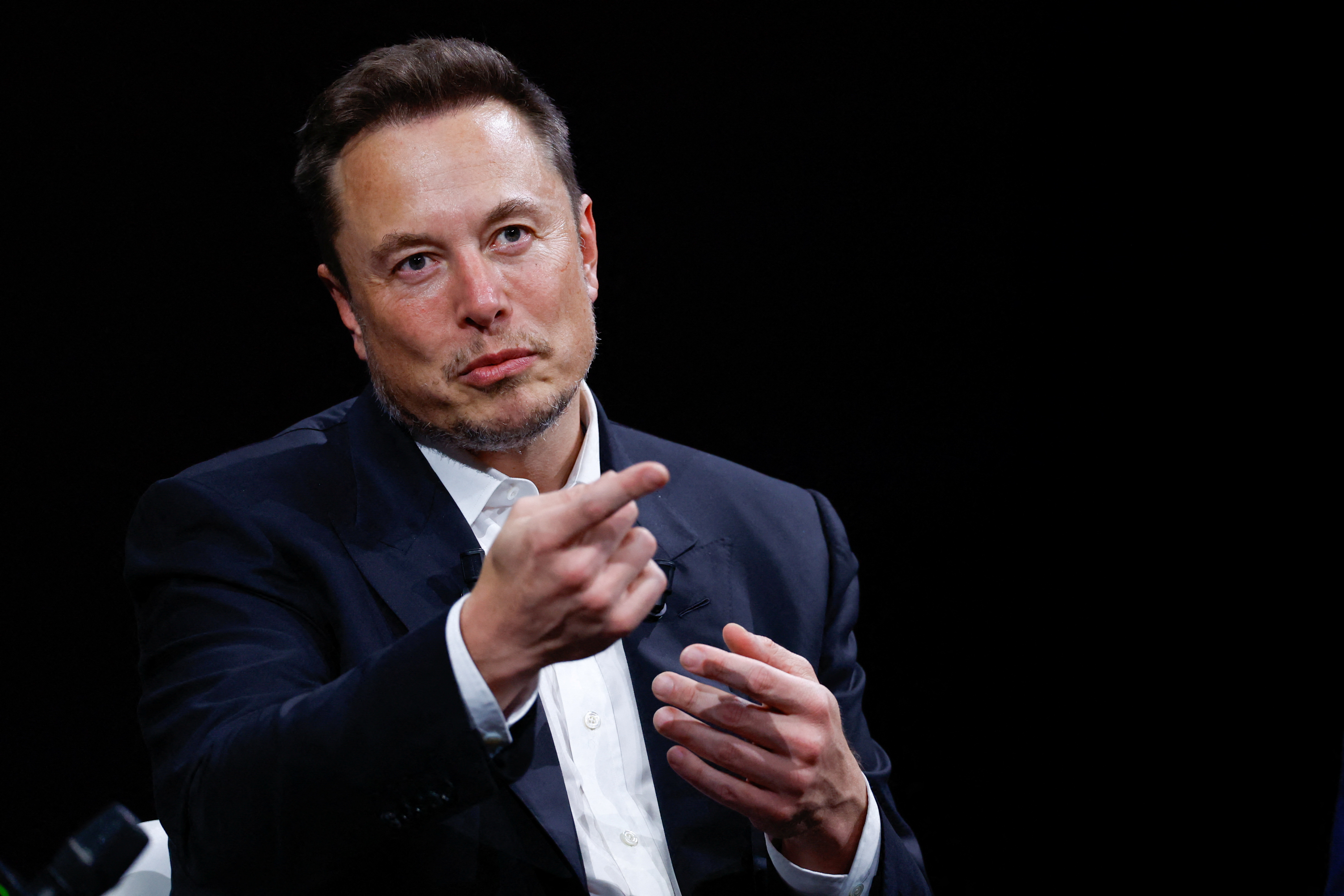 Elon Musk weźmie udział w szczycie bezpieczeństwa AI Rishi Sunaka w Bletchley Park