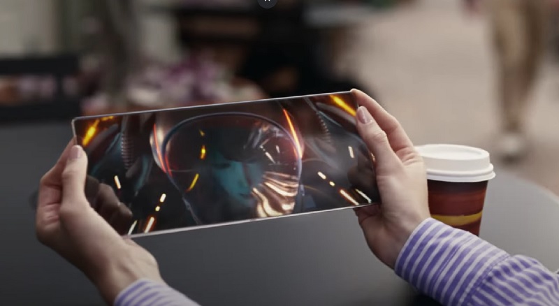 Rzut oka w przyszłość: Sony pokazało, jak mogą wyglądać gamepady, smartfony, zestawy VR, kino 3D i technologia gier za dziesięć lat.-4