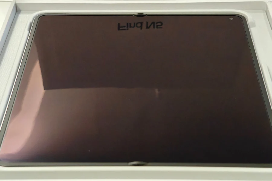 Drugie zdjęcie wewnętrznego wyświetlacza Oppo Find N5