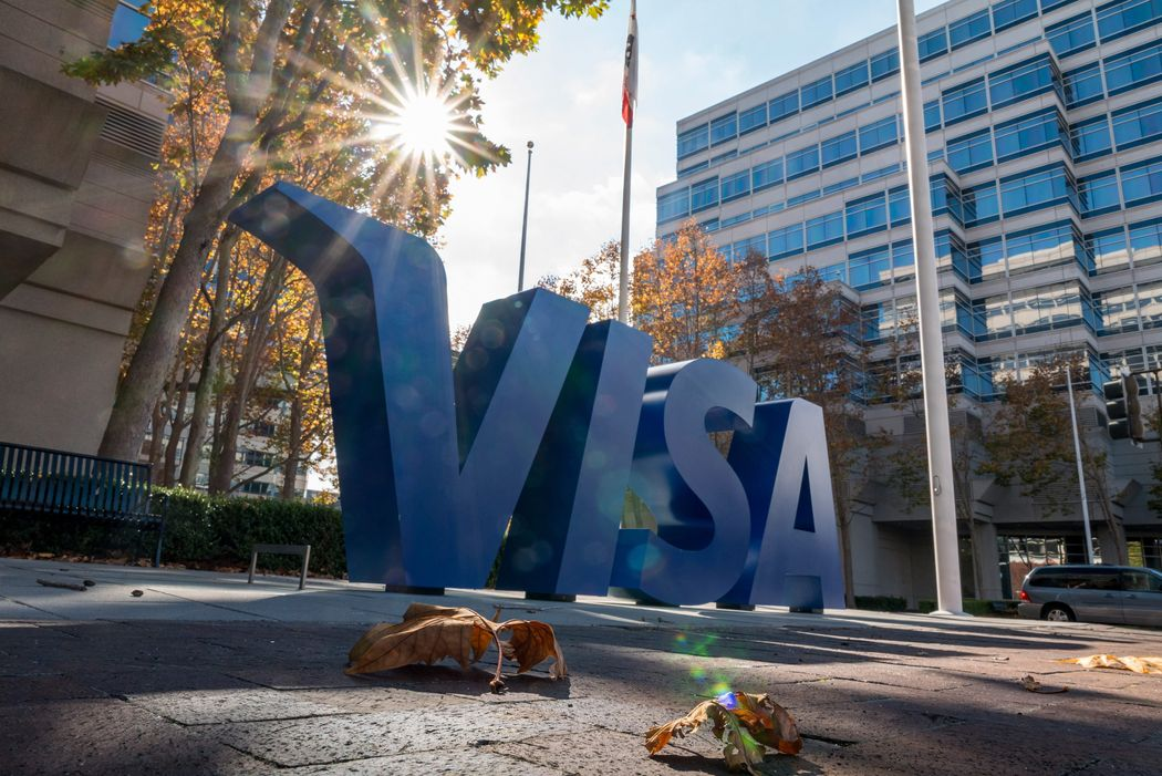Visa przeznaczyła 100 mln USD na inwestycje w firmy rozwijające generatywną sztuczną inteligencję.