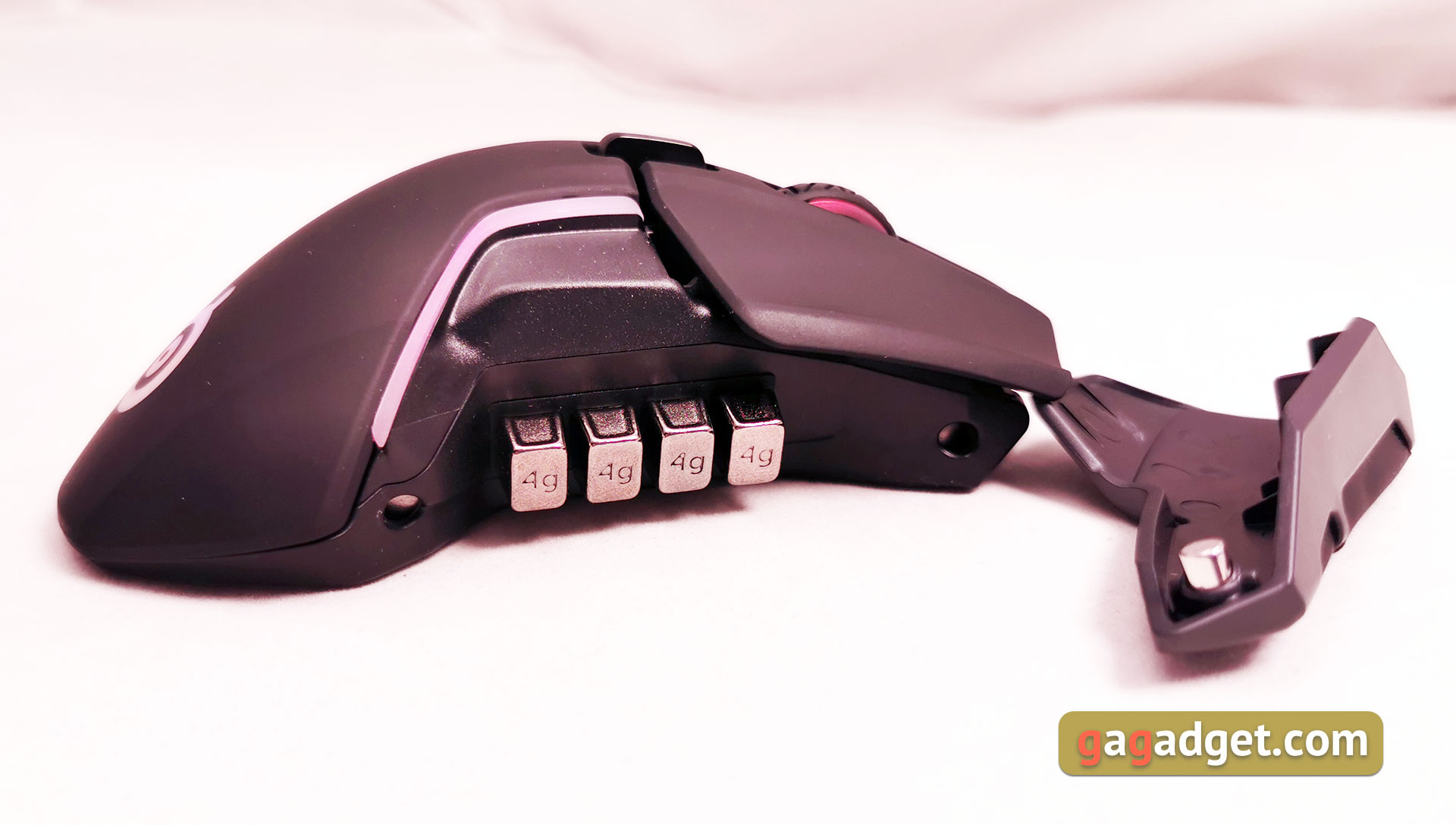 SteelSeries Rival 650 Wireless Review: bezprzewodowa mysz do gier z podwójnym czujnikiem i szybkim ładowaniem-14