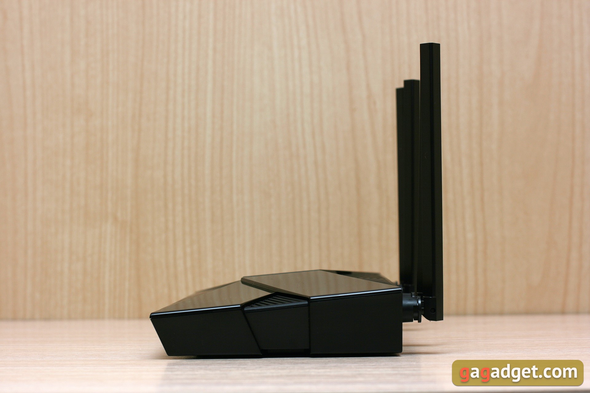 Trzy gigabity w domu: recenzja routera 2022 TP-Link Archer AX53-16