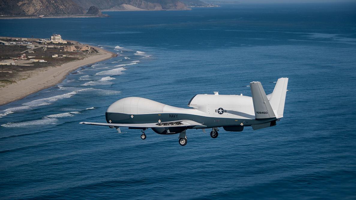 Northrop Grumman ogłosił, że drony zwiadowcze MQ-4C Triton dostarczone Marynarce Wojennej Stanów Zjednoczonych osiągnęły początkową zdolność operacyjną dla