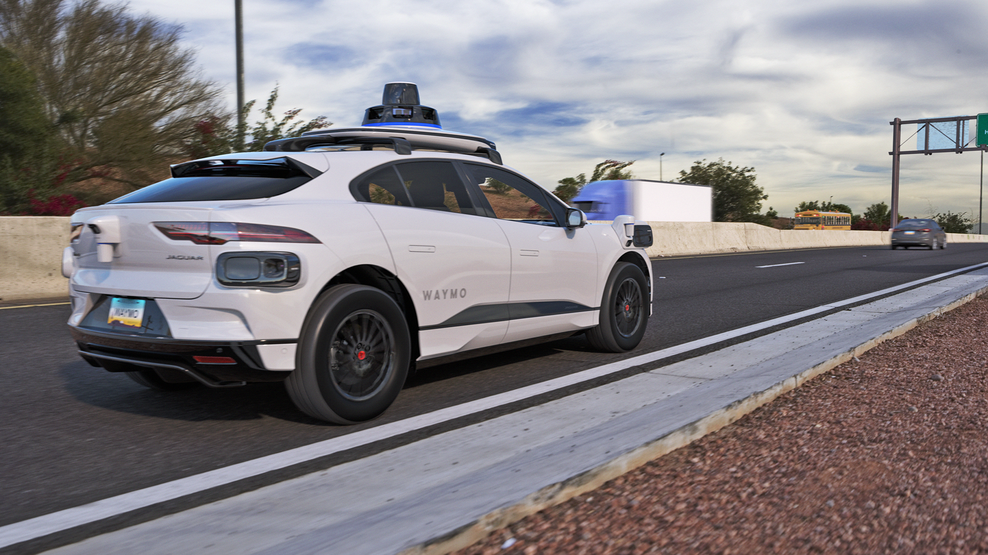 Waymo rozpoczyna testy robotaxi na autostradzie w Phoenix