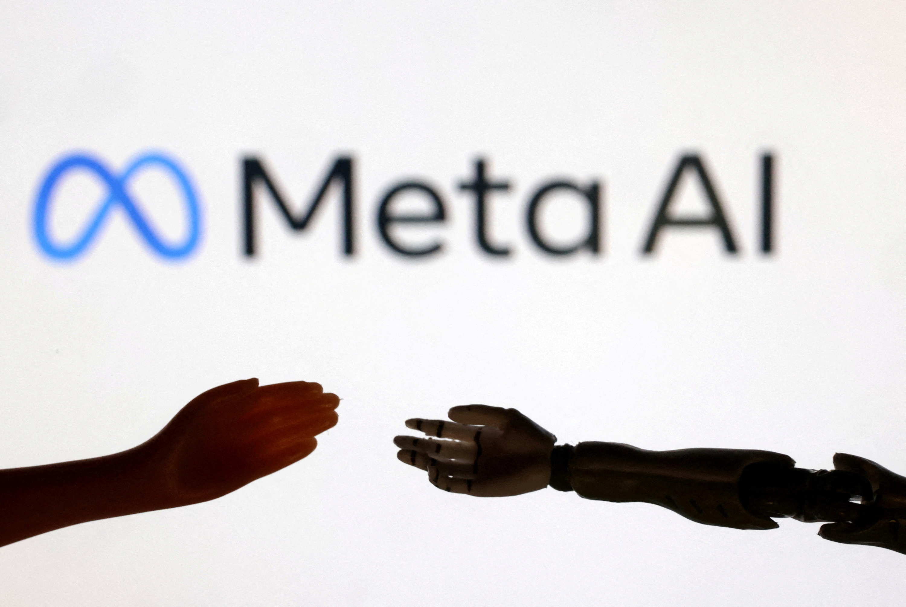 Meta zakazała politykom i reklamodawcom w obszarach regulowanych korzystania z generatywnych narzędzi reklamowych AI